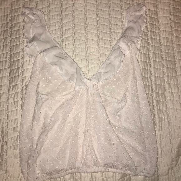 Flower eyelit ruffle tank tank top - Picture 5 of 6